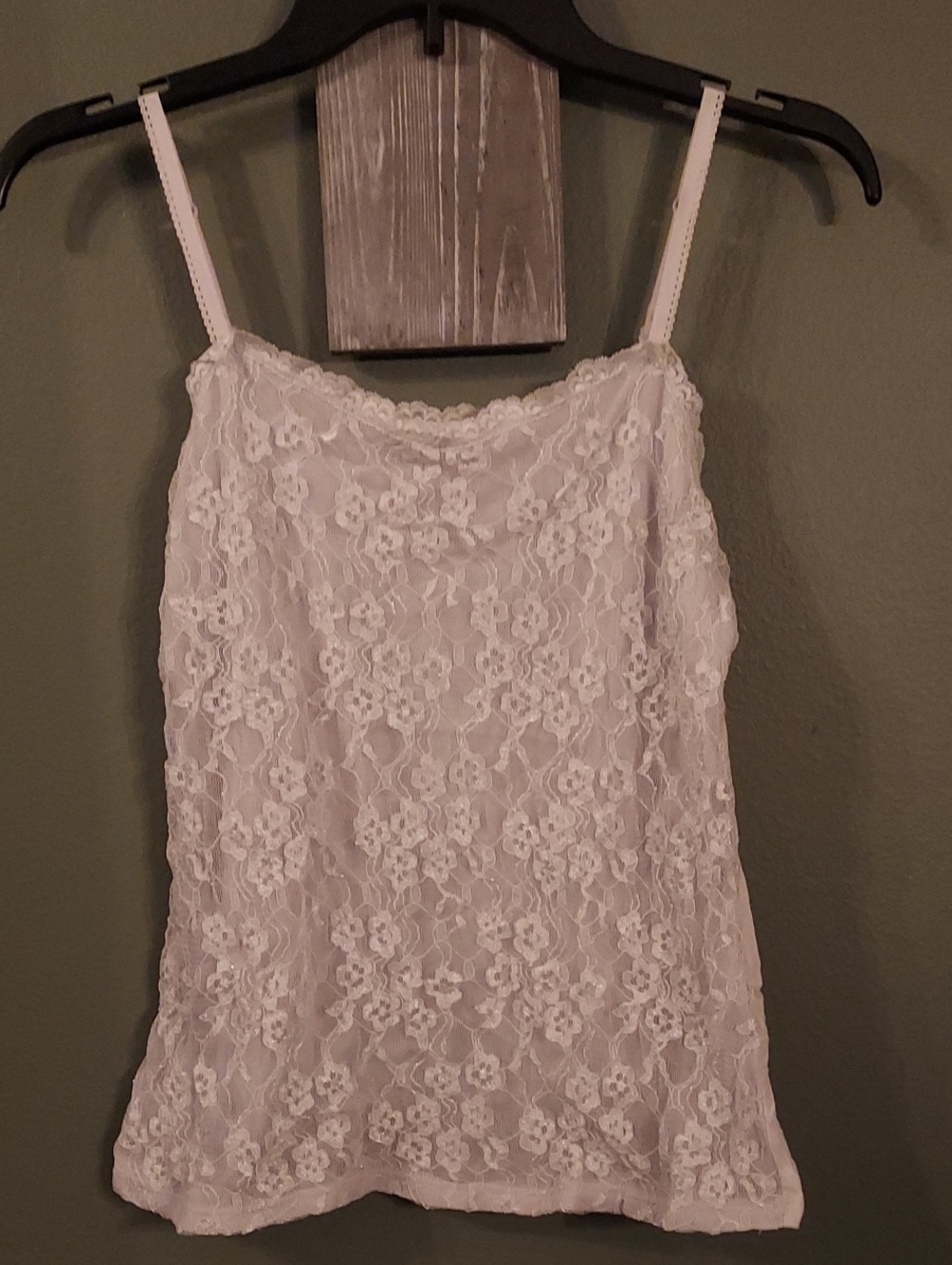 Elle Glacier Gray Floral Lace Camisole with Adjustable Straps